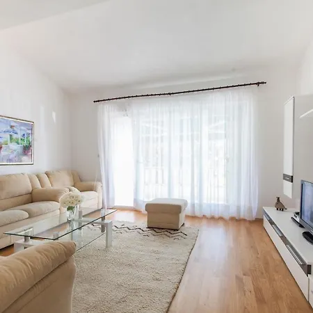 Ctma229/ Holiday House With A Large Private Pool *